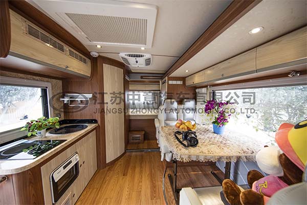 中意SZY5045XLJN5双拓展依维柯C型房车